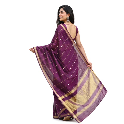 Women's Zari Maheshswari Cotton Blend Zari Woven Saree with Unstitched Blouse Piece.