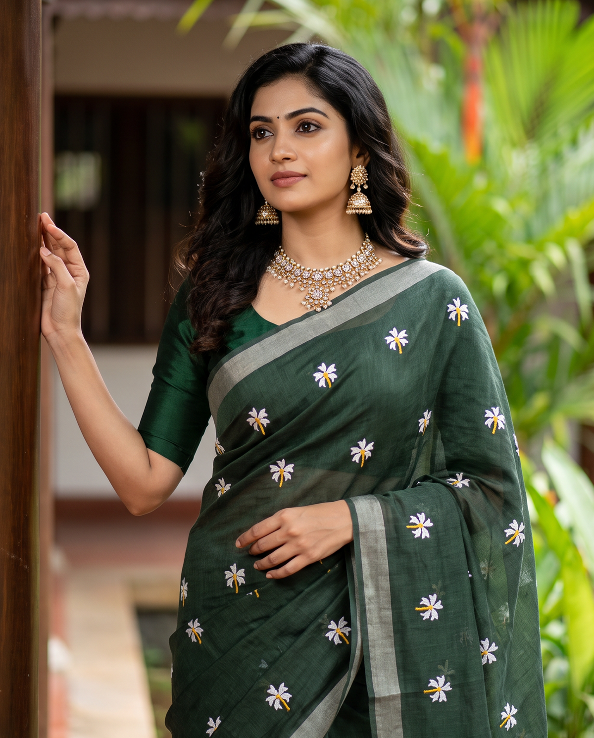 Women's Pure Linen Cotton Floral Embroidered Saree with Unstitched Blouse Piece.