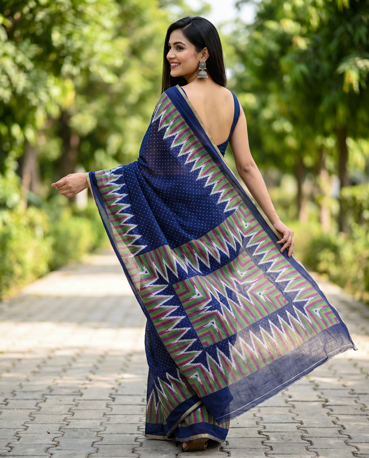 Women's Cotton Blend Ikat Print Saree with Unstitched Blouse Piece.