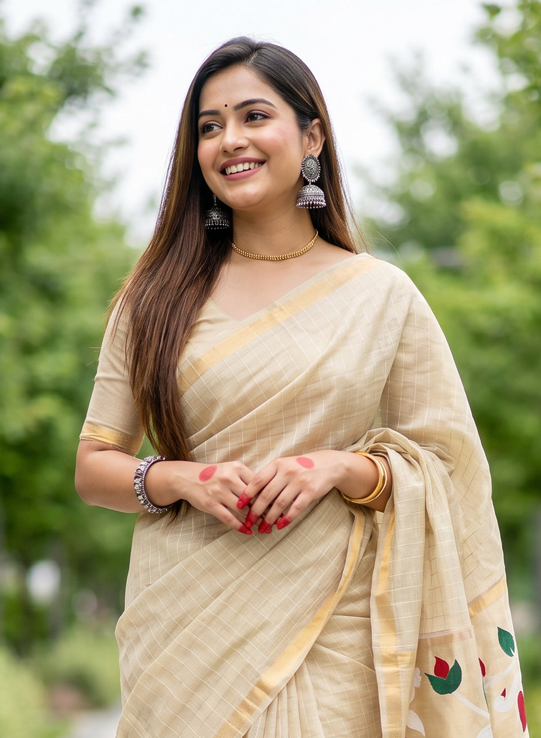 Women's Traditional Floral Paithani Cotton Silk Saree with Unstitched Blouse Piece.