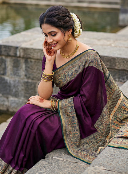 Women's Printed Silk Blend Saree with Unstitched Blouse Piece.
