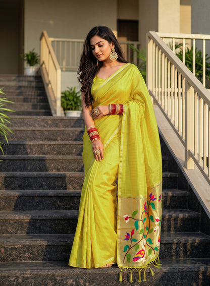 Women's Traditional Zari Cotton Silk Saree with Unstitched Blouse Piece.