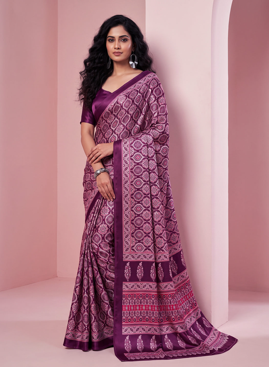 Women's Traditional Floral Block Printed Art Silk Saree with Unstitched Blouse Piece.