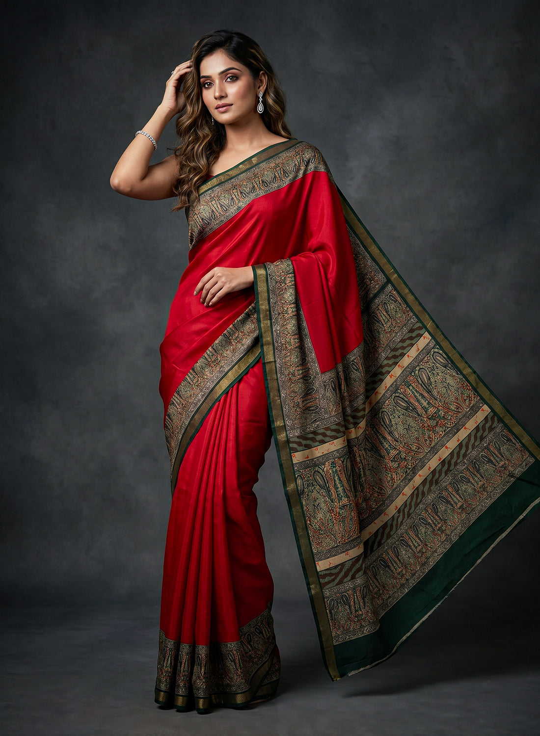 Women's Printed Silk Blend Saree with Unstitched Blouse Piece.