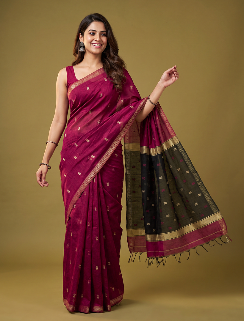 Women's Maheshwari Cotton Blend Woven Zari Saree with Unstitched Blouse Piece.