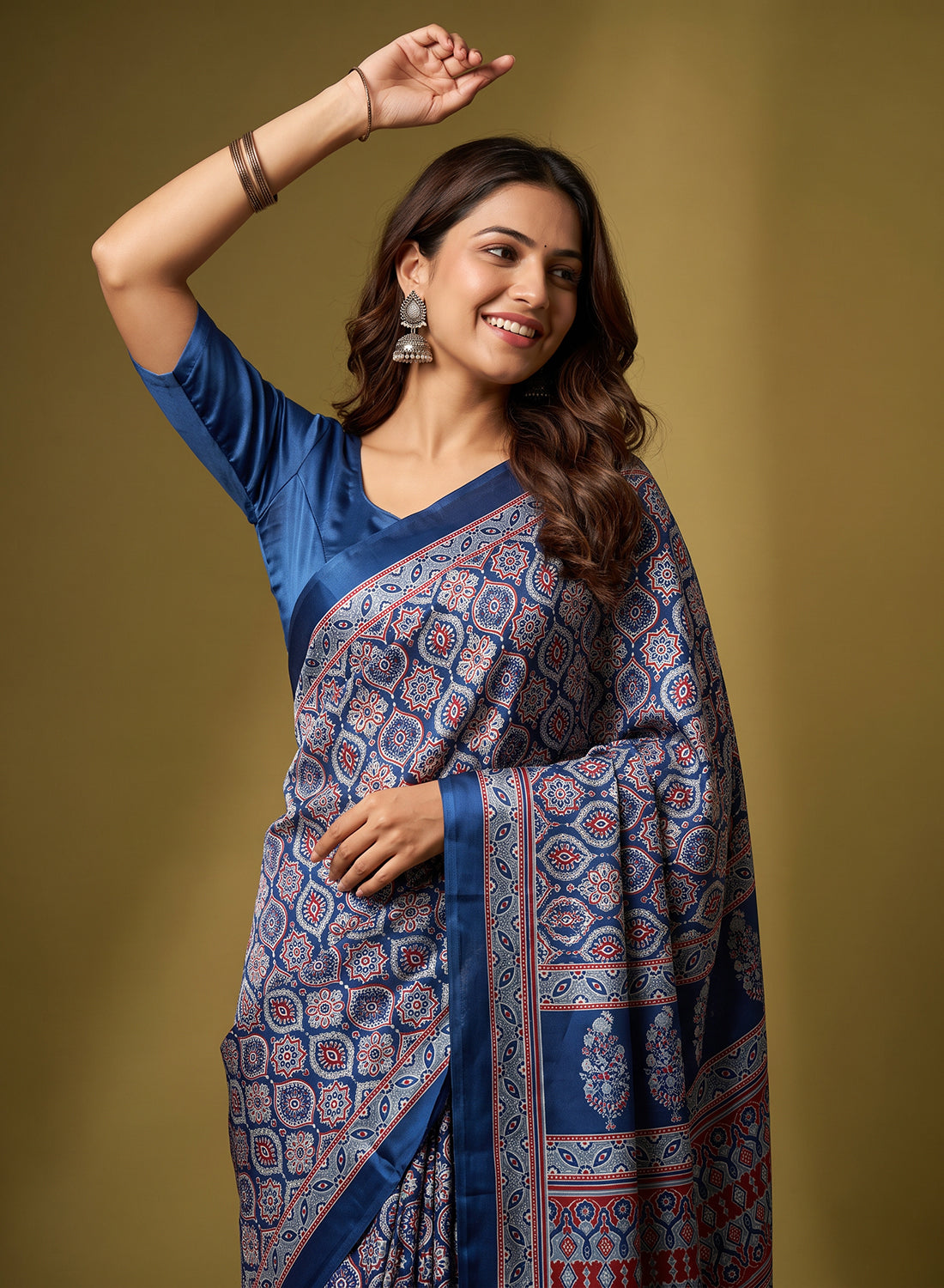 Women's Traditional Floral Block Printed Art Silk Saree with Unstitched Blouse Piece.