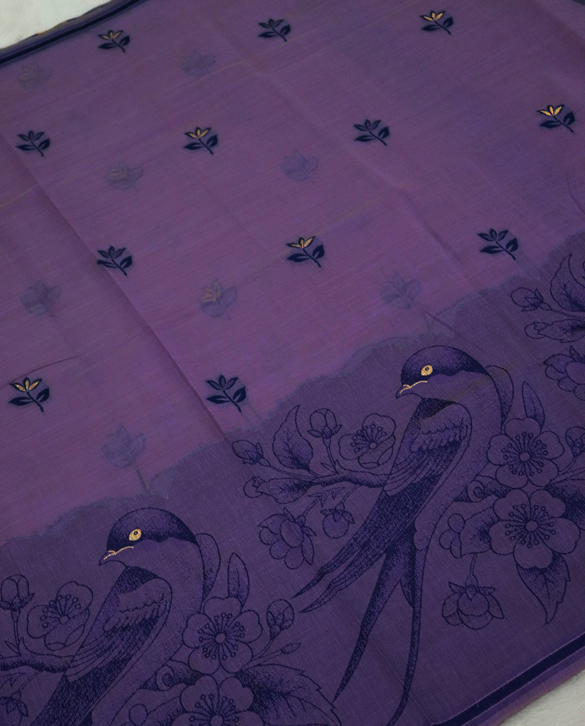 Women's Pure Linen Cotton Floral Embroidered Saree with Unstitched Blouse Piece.