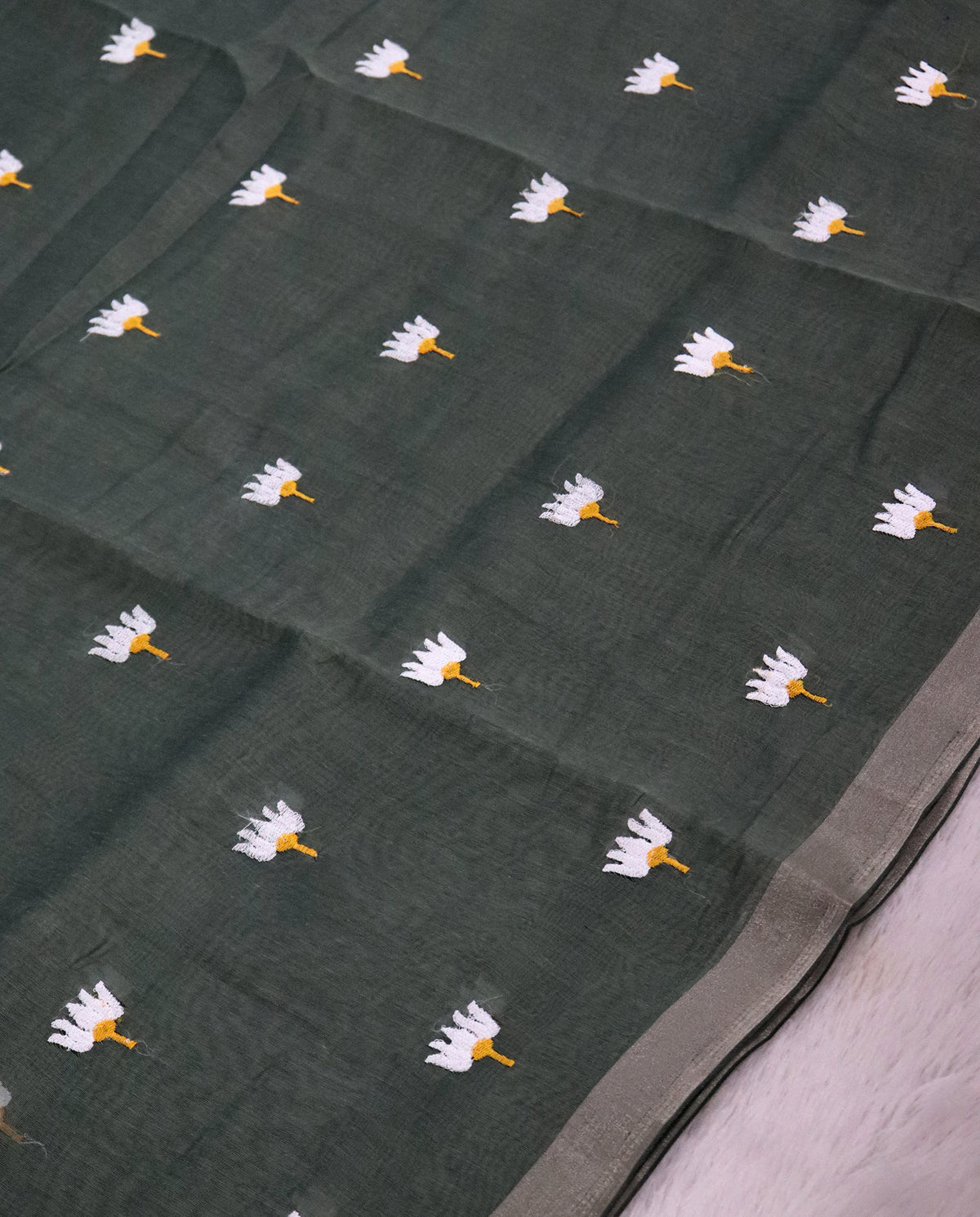 Women's Pure Linen Cotton Floral Embroidered Saree with Unstitched Blouse Piece.