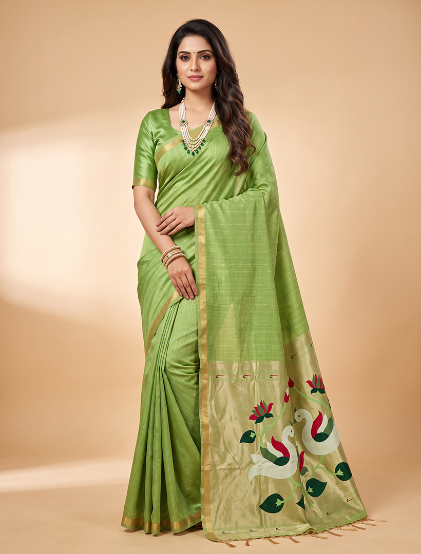 Women's Paithani Silk Saree with Unstitched Blouse Piece.
