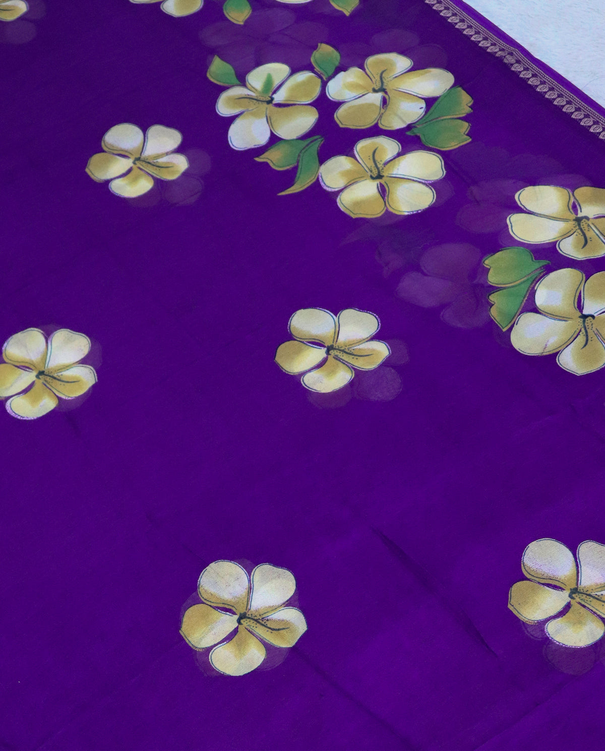 Women's Floral Hand Printed Dull Moss Saree with Unstitched Blouse Piece.