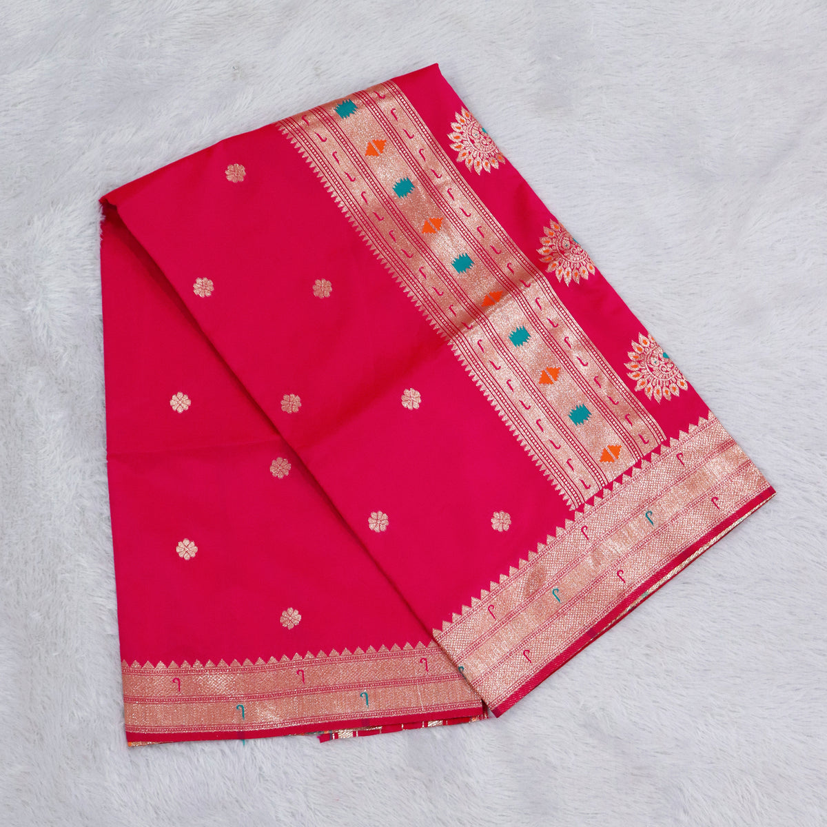 Banarasi Soft Silk Saree Festive Woven Jacquard Zari Border Sarees with Unstitched Blouse Piece.