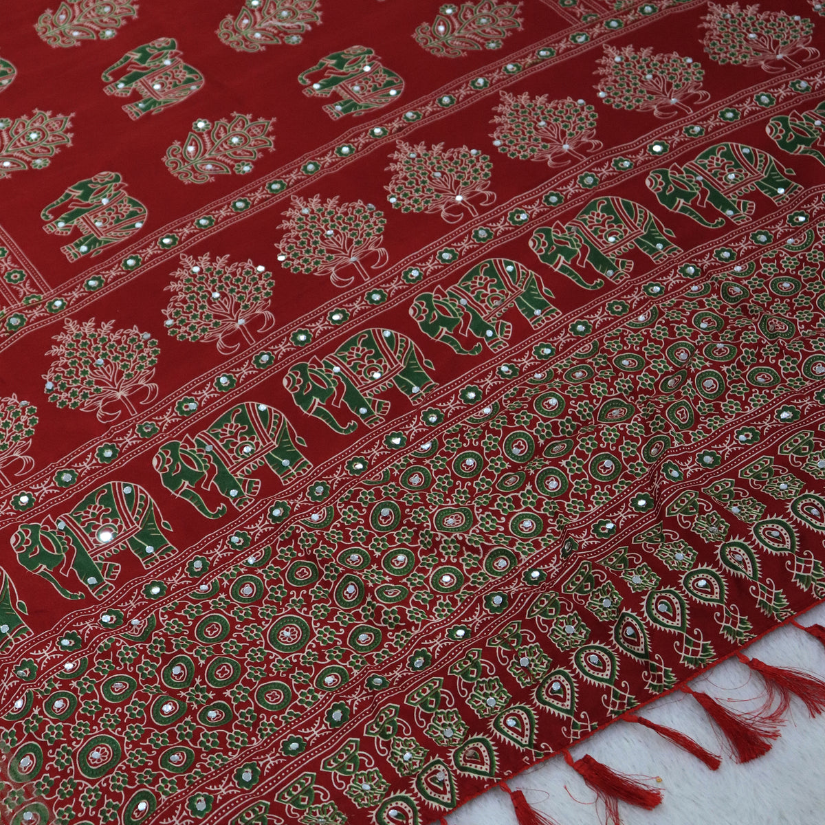 Shri Hari Sarees Women's Ethnic Ajrakh Mirror Printed Art Silk Saree with Unstitched Blouse Piece.
