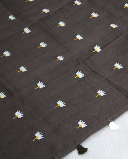 Women's Pure Linen Cotton Floral Embroidered Saree with Unstitched Blouse Piece.