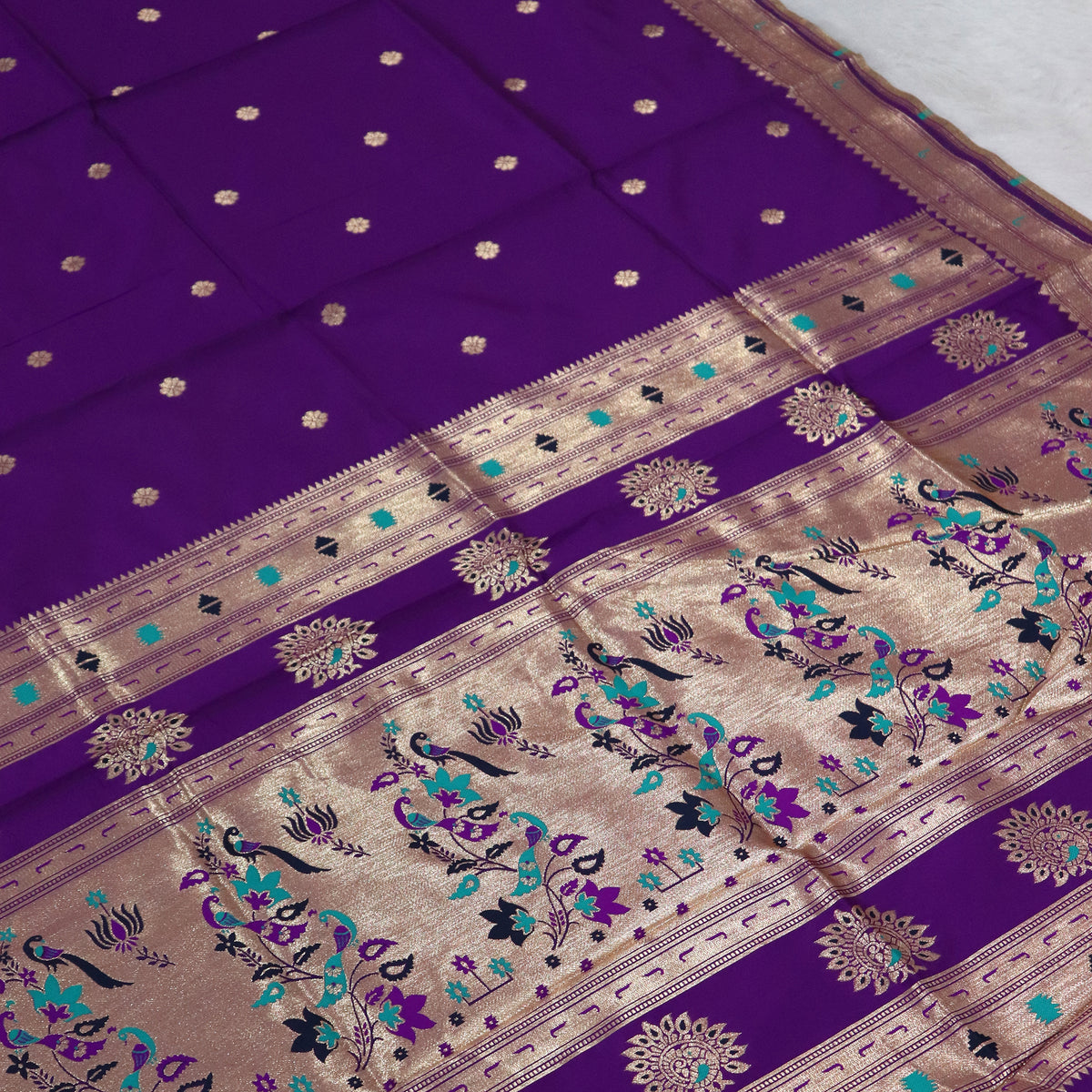 Banarasi Soft Silk Saree Festive Woven Jacquard Zari Border Sarees with Unstitched Blouse Piece.