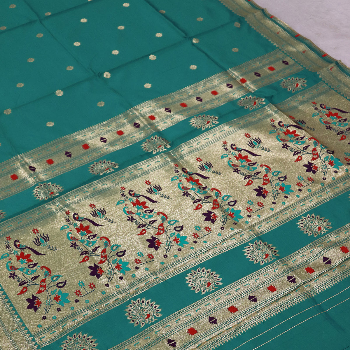 Banarasi Soft Silk Saree Festive Woven Jacquard Zari Border Sarees with Unstitched Blouse Piece.