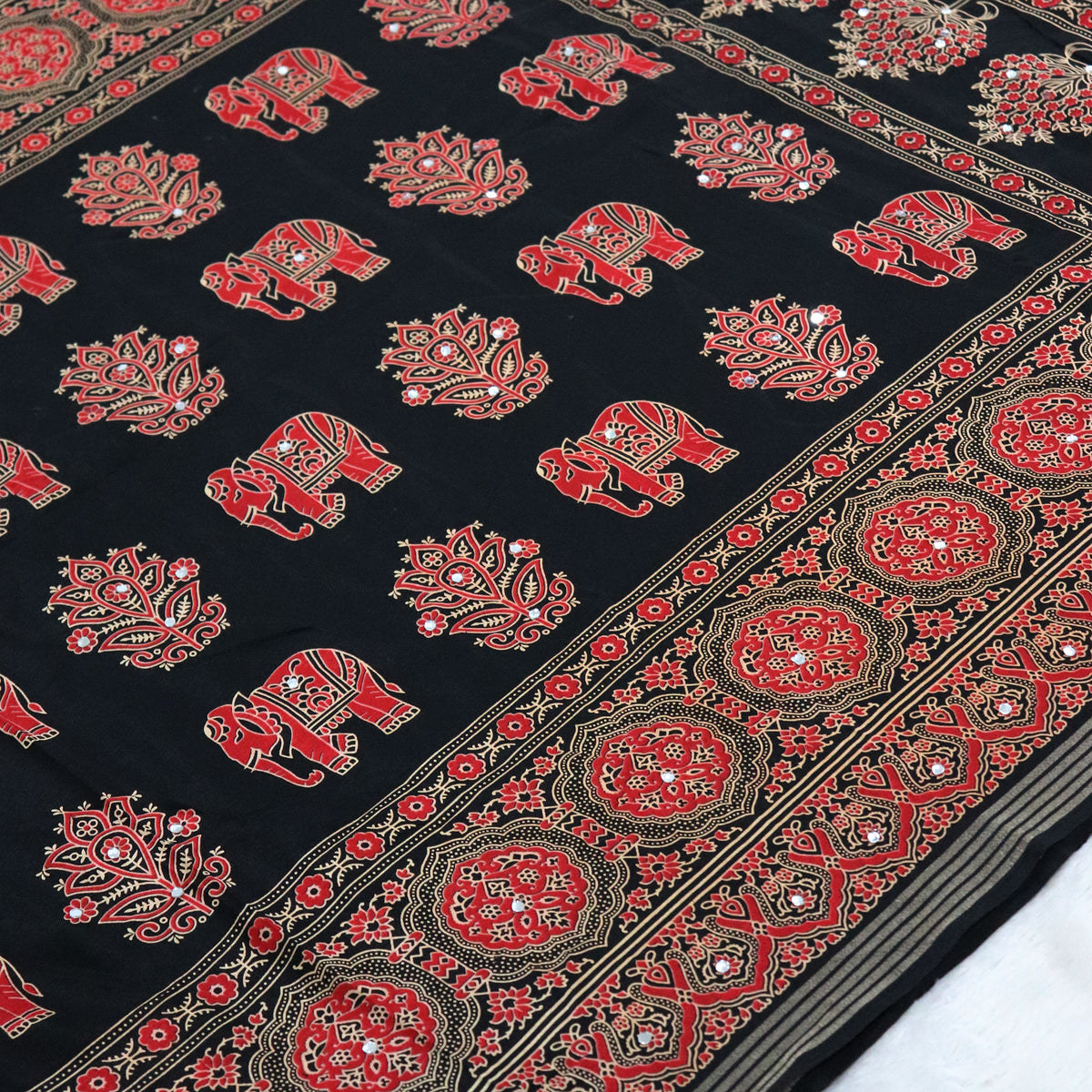 Shri Hari Sarees Women's Ethnic Ajrakh Mirror Printed Art Silk Saree with Unstitched Blouse Piece.