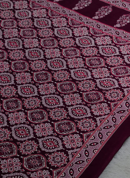 Women's Traditional Floral Block Printed Art Silk Saree with Unstitched Blouse Piece.