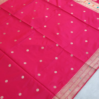 Banarasi Soft Silk Saree Festive Woven Jacquard Zari Border Sarees with Unstitched Blouse Piece.