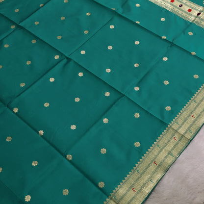 Banarasi Soft Silk Saree Festive Woven Jacquard Zari Border Sarees with Unstitched Blouse Piece.