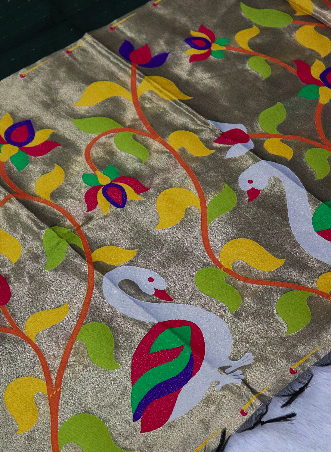 Women's Traditional Zari Cotton Silk Saree with Unstitched Blouse Piece.